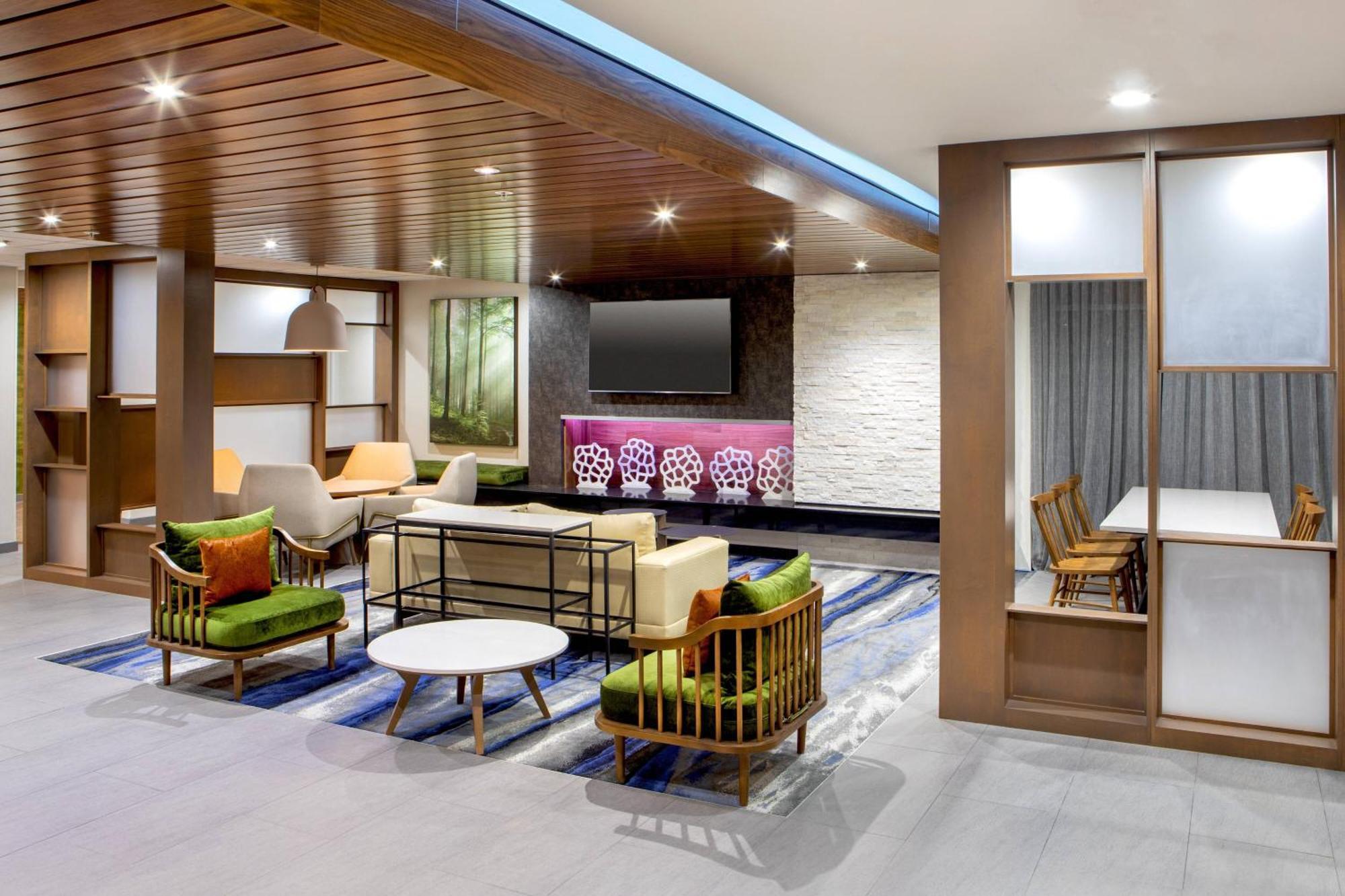 Fairfield Inn & Suites By Marriott Mcpherson Eksteriør bilde